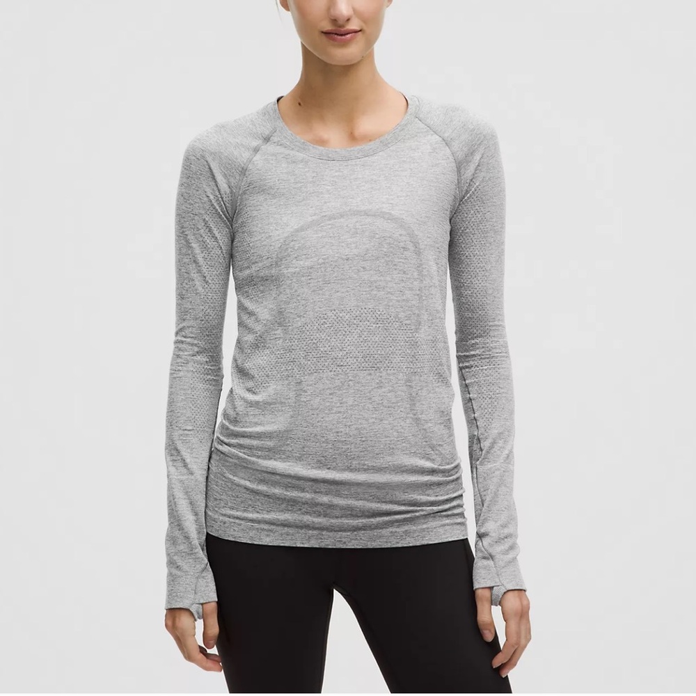 Lululemon Athletica Gray Fitted Long Sleeve Tee